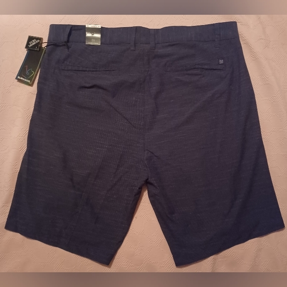 NWT Burnside Men’s 38 X 10 Hybrid Series Land + Sea Stretch Shorts Dark Gray - Picture 2 of 9